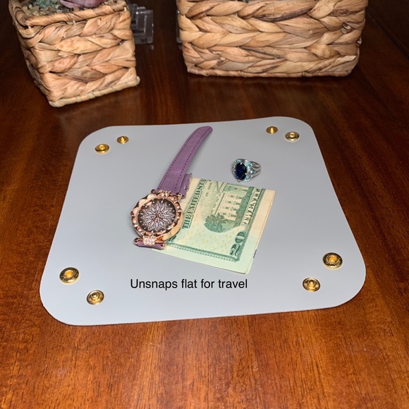 Snap Travel Valet Tray, Catchall, Vegan Leather - Picture 10 of 13